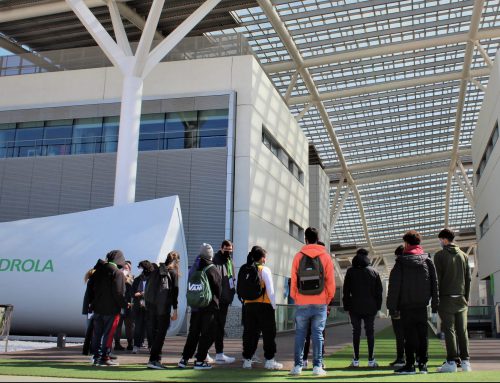 Once again, young people from the Inspira II Program, together with Fundación Iberdrola España, visit the Iberdrola Campus in San Agustín de Guadalix