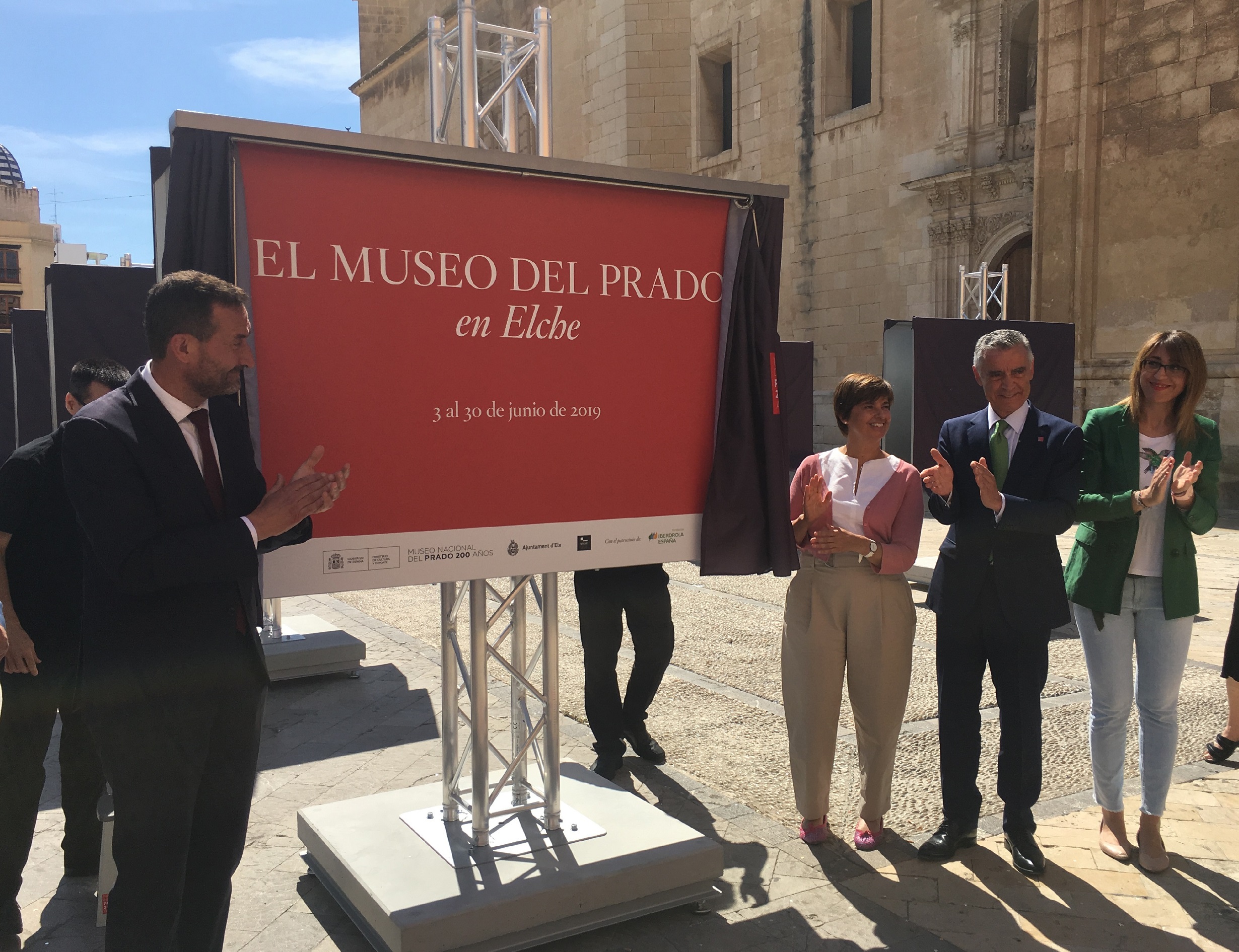 elche-muestra-aire-libre-reproducciones-fotograficas-obras-museo-prado-fundacion-iberdrola-espana-10062019